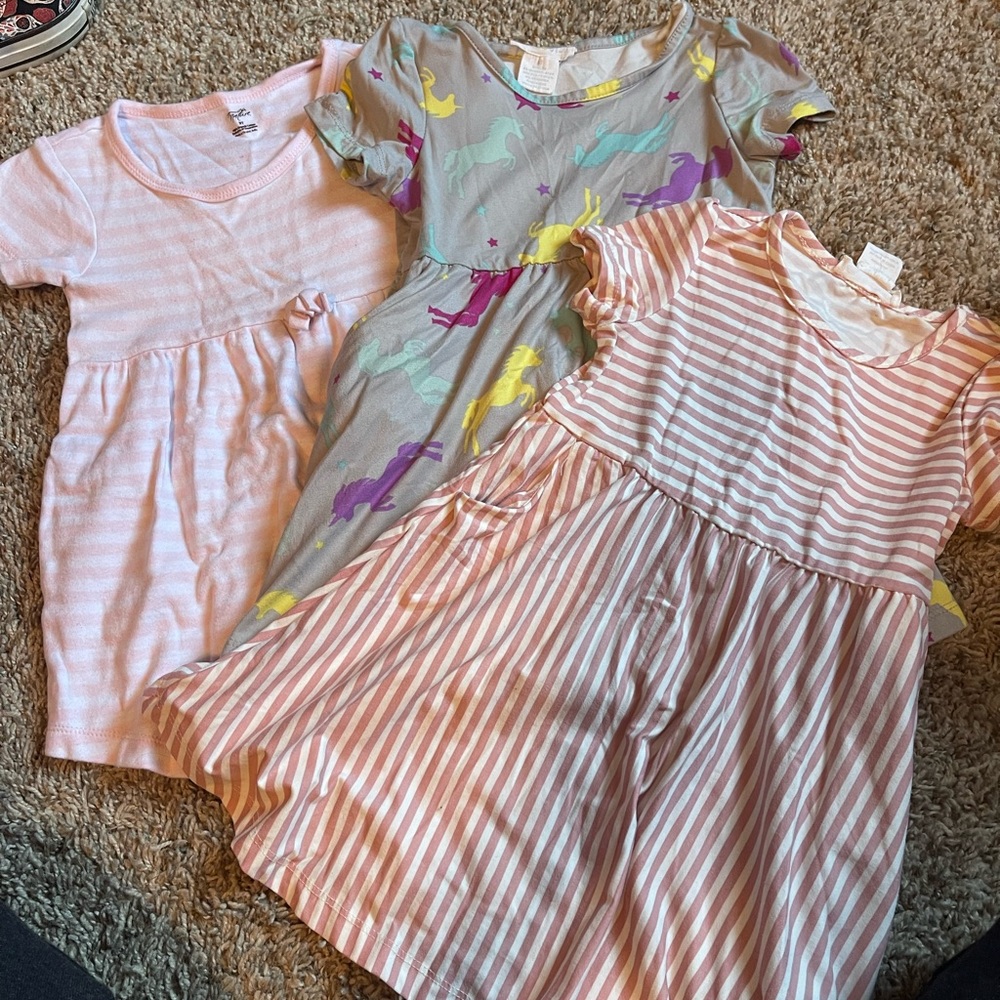 Bundle of 3T girls clothes!